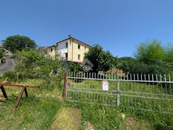 appartamento in vendita a Monte Grimano Terme in zona Savignano Monte Tassi
