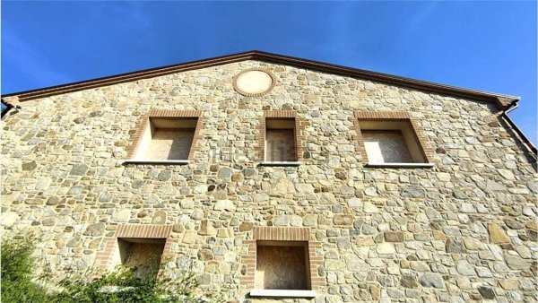 casa indipendente in vendita a Monte Grimano Terme in zona Savignano Monte Tassi