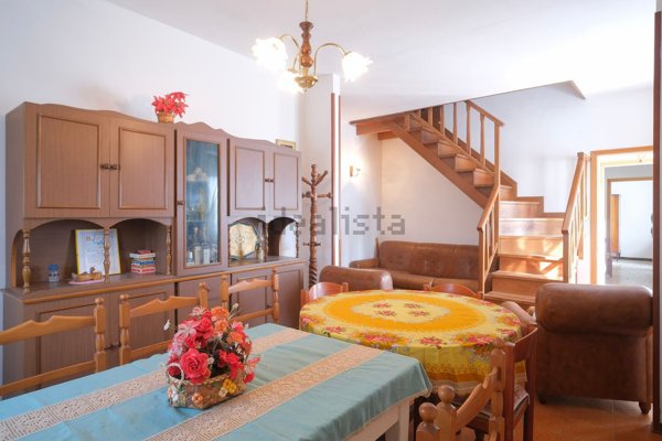 casa semindipendente a Monte Grimano Terme in zona Savignano Monte Tassi