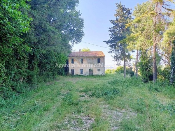 casa indipendente in vendita a Montelabbate in zona Apsella