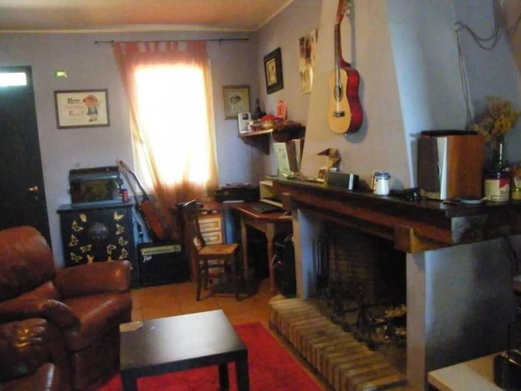 casa indipendente in vendita a Montelabbate