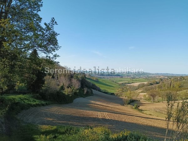 casa indipendente in vendita a Montelabbate