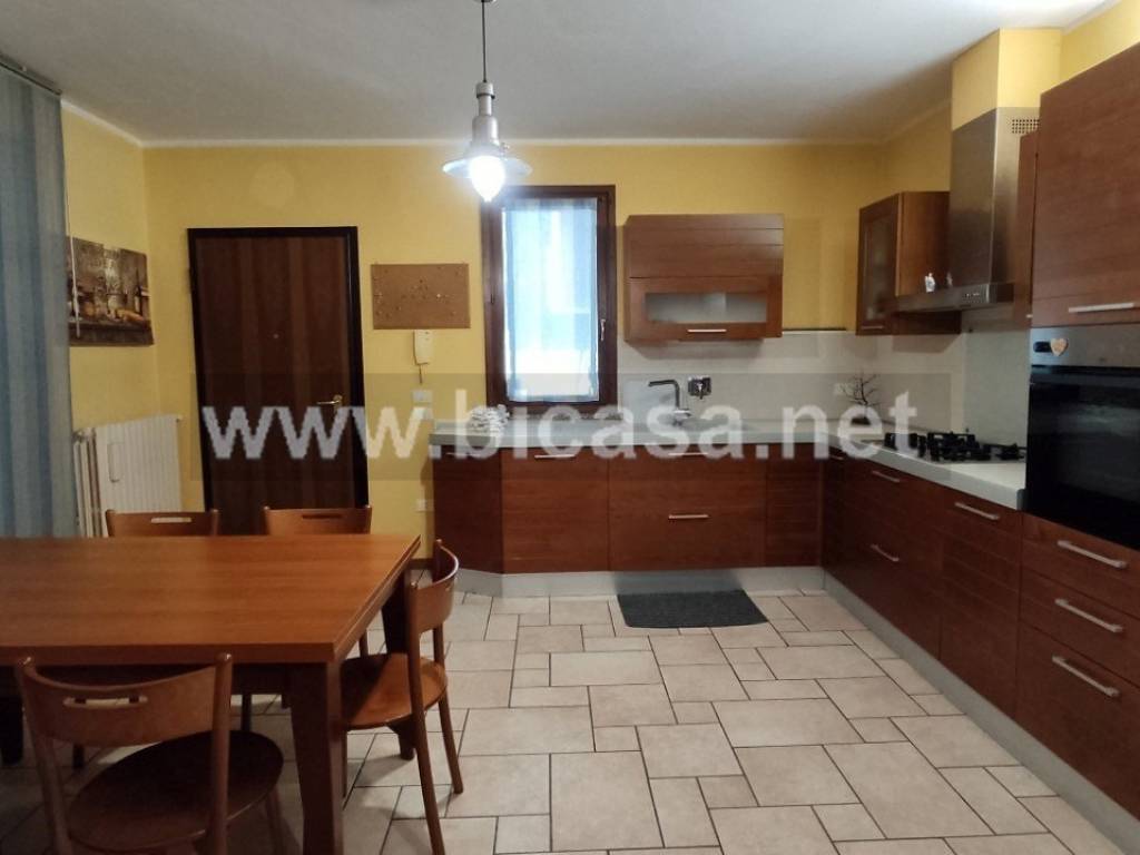 appartamento in vendita a Montelabbate in zona Apsella