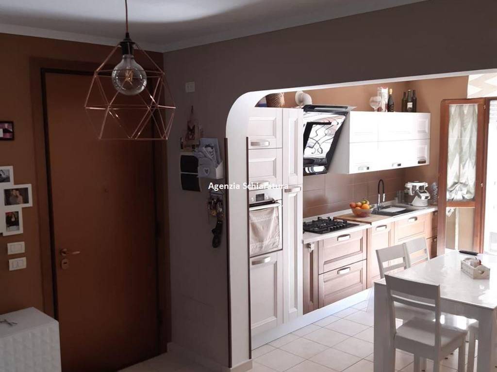 appartamento in vendita a Montelabbate in zona Apsella