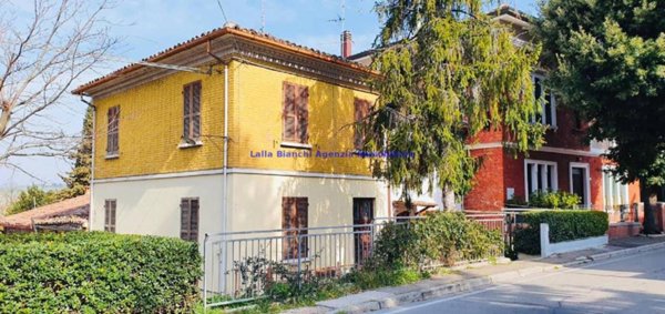 casa indipendente in vendita a Montelabbate