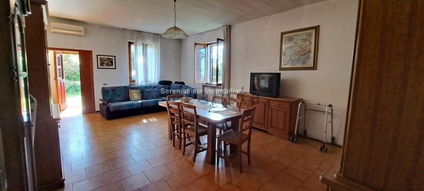 casa indipendente in vendita a Montelabbate