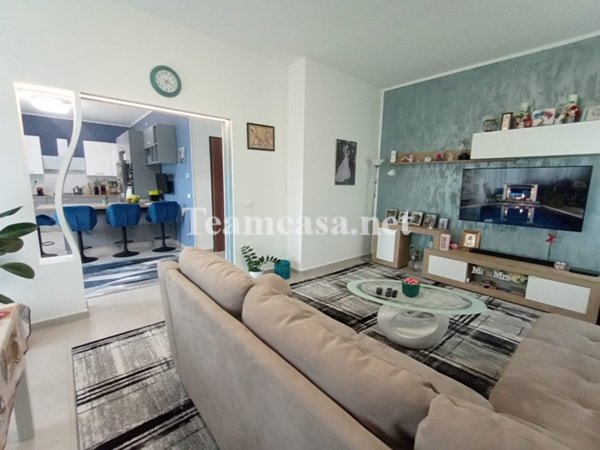 casa indipendente in vendita a Montelabbate in zona Apsella