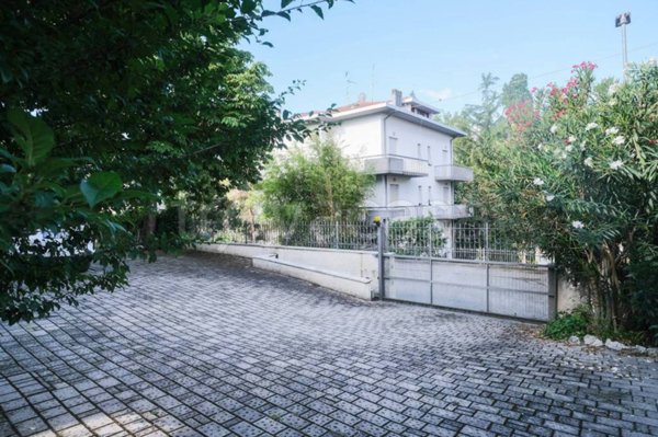 appartamento in vendita a Montelabbate in zona Apsella