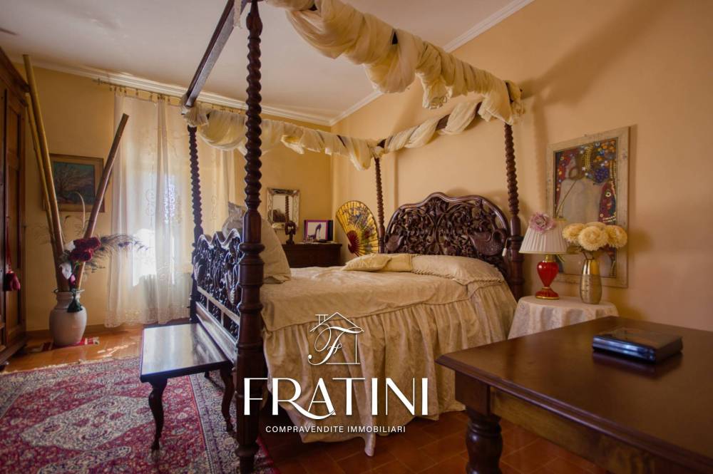 casa indipendente in vendita a Montelabbate