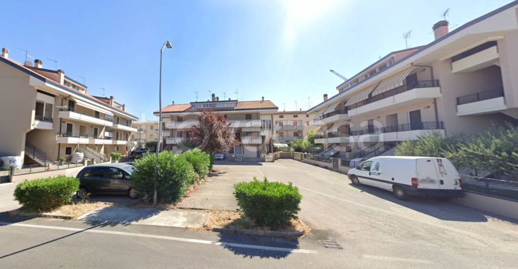 appartamento in vendita a Montelabbate in zona Osteria Nuova