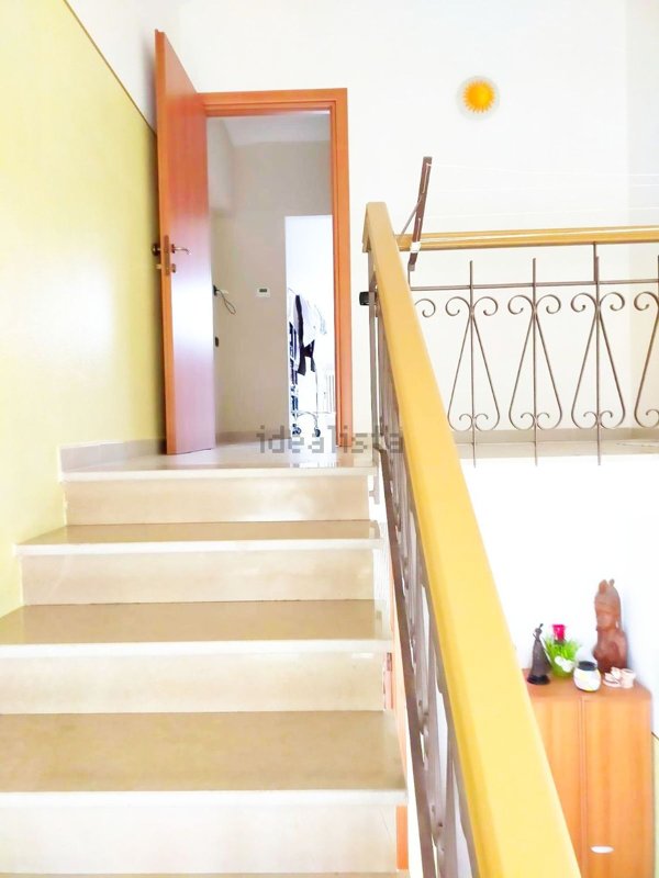 casa indipendente in vendita a Montelabbate