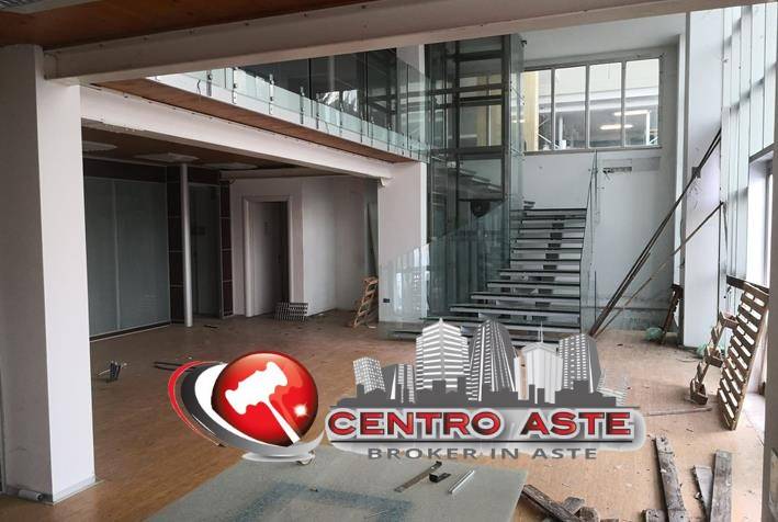 negozio in vendita a Montelabbate