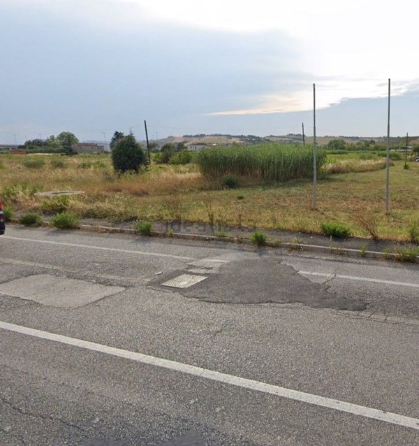 terreno edificabile in vendita a Montelabbate