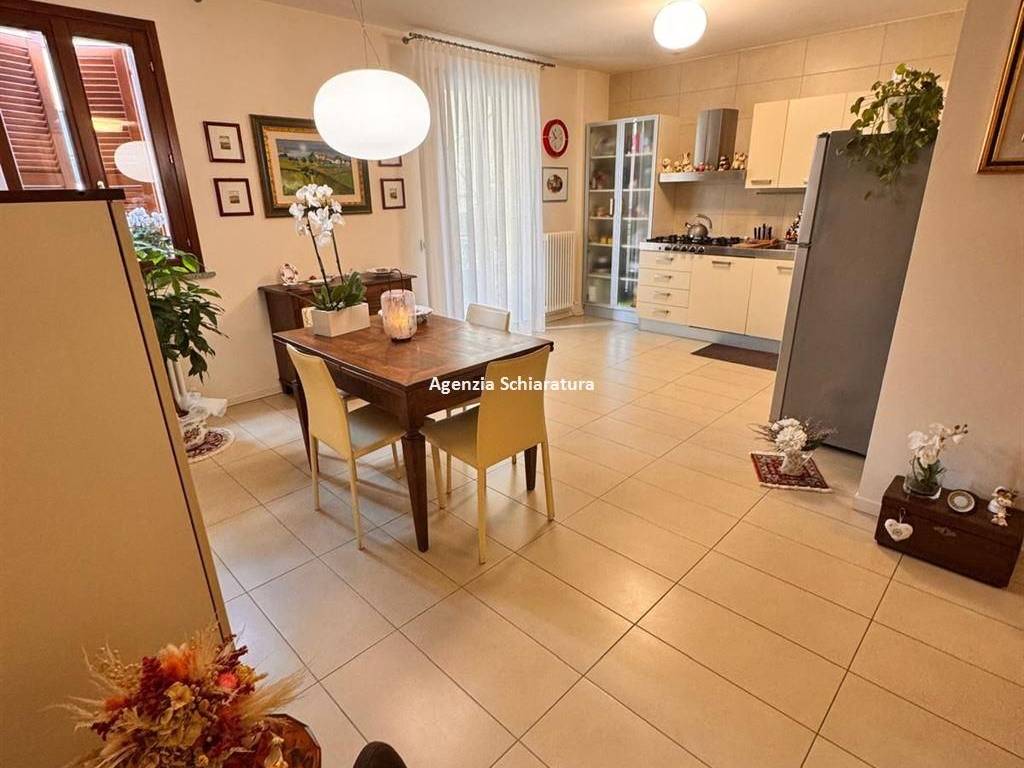 casa indipendente in vendita a Montelabbate in zona Osteria Nuova