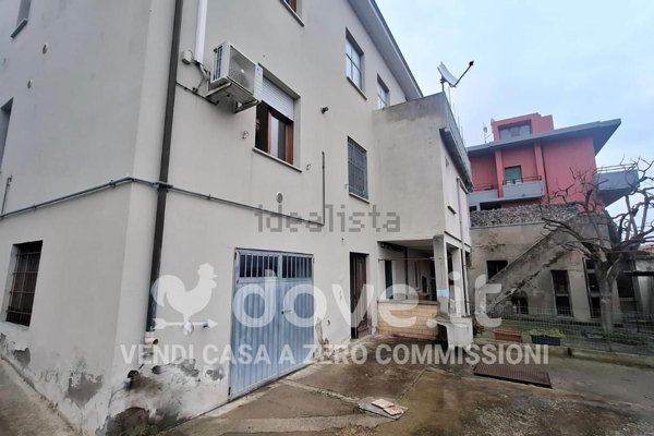 casa indipendente in vendita a Montelabbate in zona Osteria Nuova