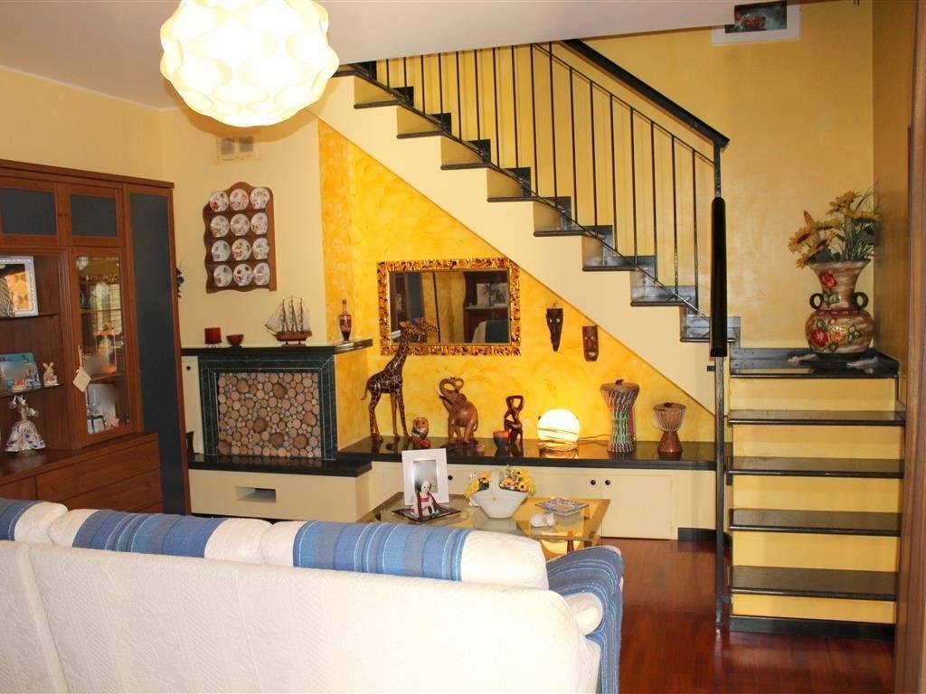 appartamento in vendita a Montelabbate in zona Osteria Nuova