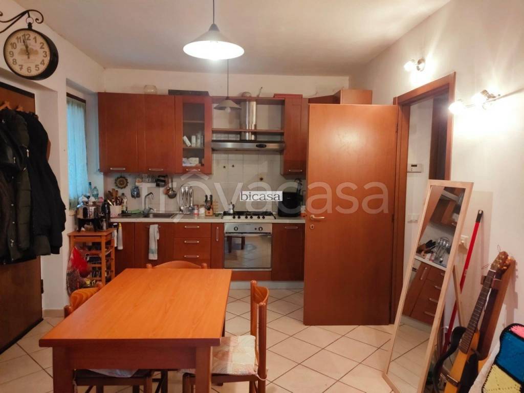 appartamento in vendita a Montelabbate in zona Montelabbate