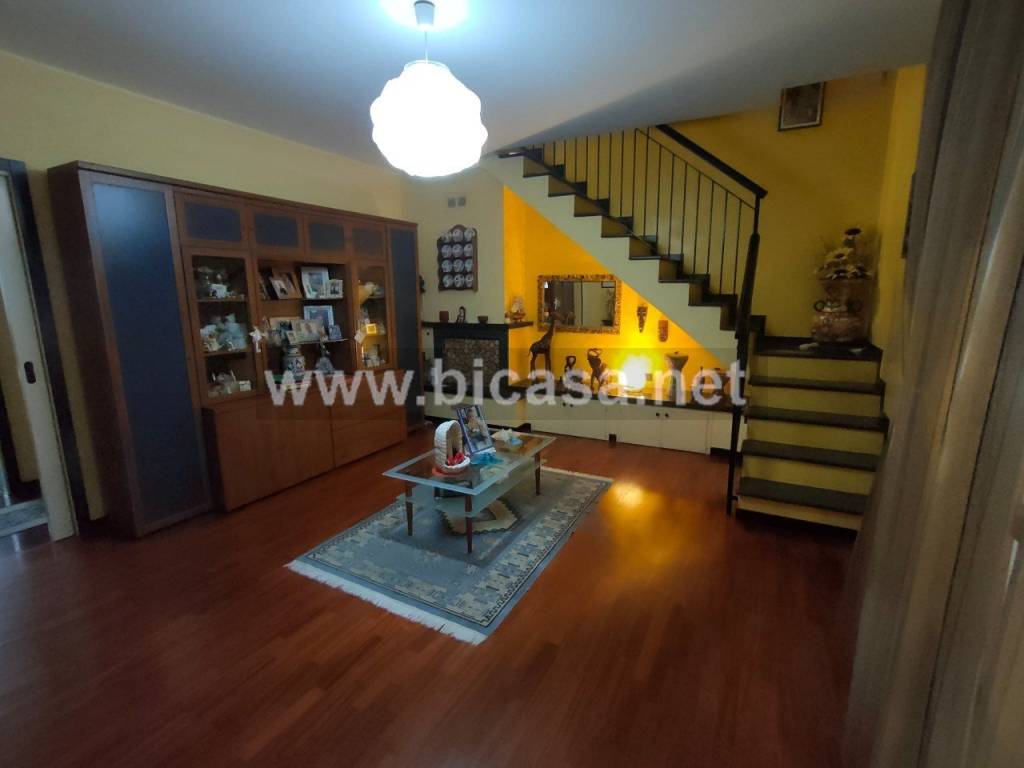 appartamento in vendita a Montelabbate in zona Osteria Nuova