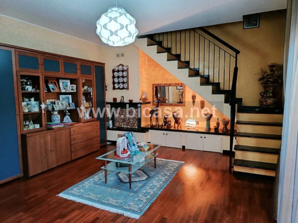 appartamento in vendita a Montelabbate in zona Osteria Nuova