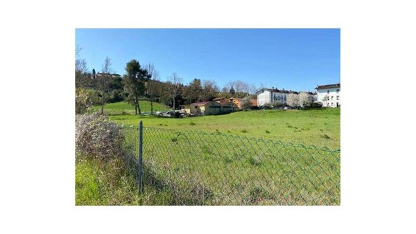 terreno agricolo in vendita a Montelabbate