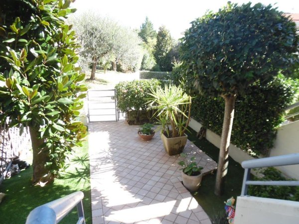 appartamento in vendita a Montelabbate in zona Osteria Nuova