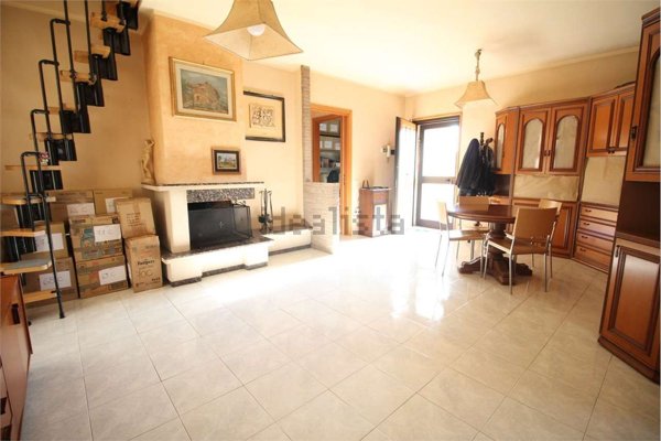 appartamento in vendita a Montelabbate in zona Osteria Nuova