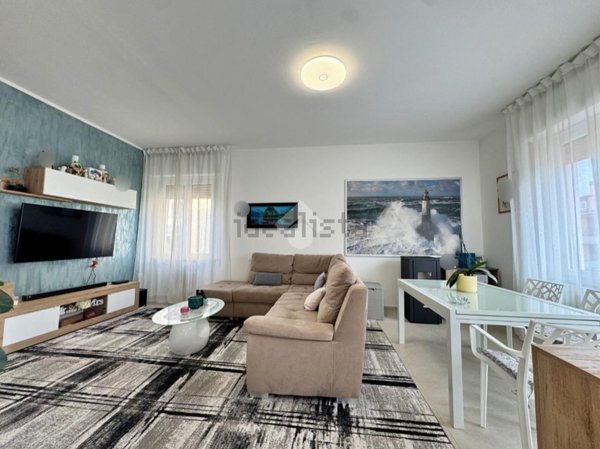 appartamento in vendita a Montelabbate in zona Apsella