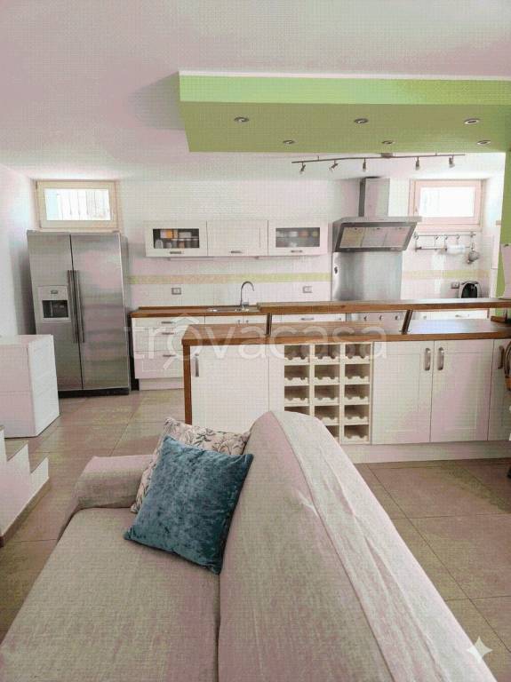 casa indipendente in vendita a Montelabbate