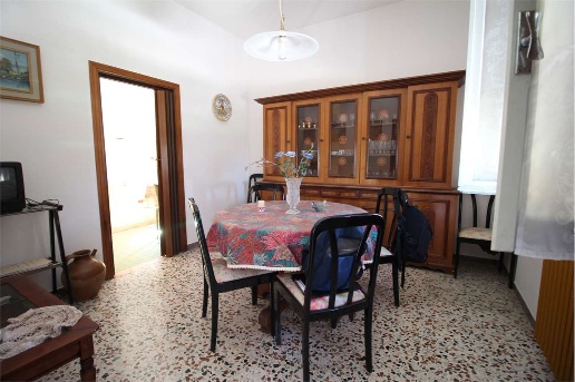 casa indipendente in vendita a Montelabbate