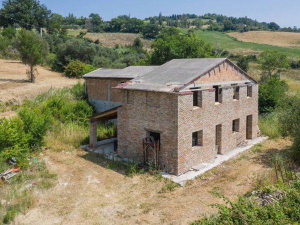 casa indipendente in vendita a Montelabbate in zona Ripe