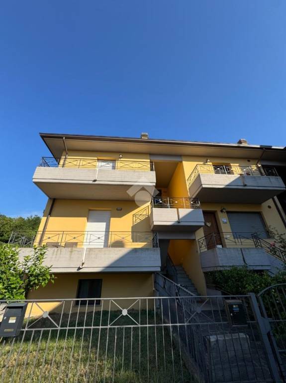 appartamento in vendita a Montelabbate in zona Montelabbate