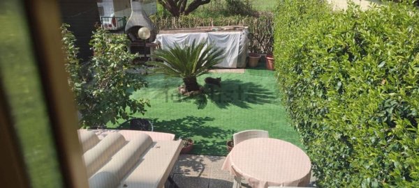 appartamento in vendita a Montelabbate in zona Apsella