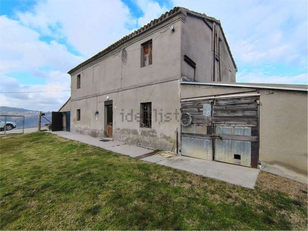 casa indipendente in vendita a Montelabbate in zona Apsella