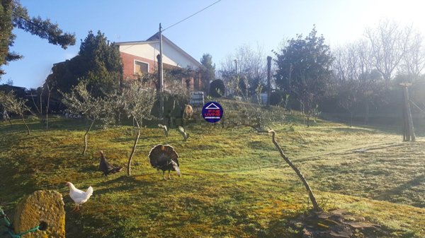 casa indipendente in vendita a Montelabbate in zona Apsella