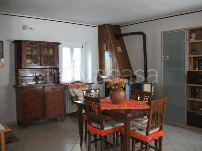 casa indipendente in vendita a Monte Porzio