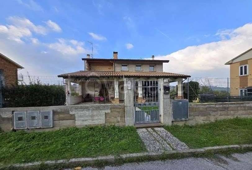 casa indipendente in vendita a Monte Porzio