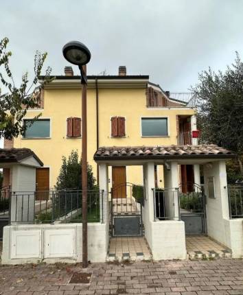 appartamento in vendita a Monte Porzio in zona Castelvecchio