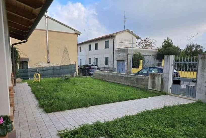 casa indipendente in vendita a Monte Porzio