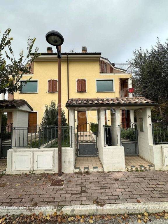 appartamento in vendita a Monte Porzio in zona Castelvecchio