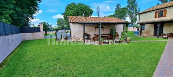 casa indipendente in vendita a Monte Porzio