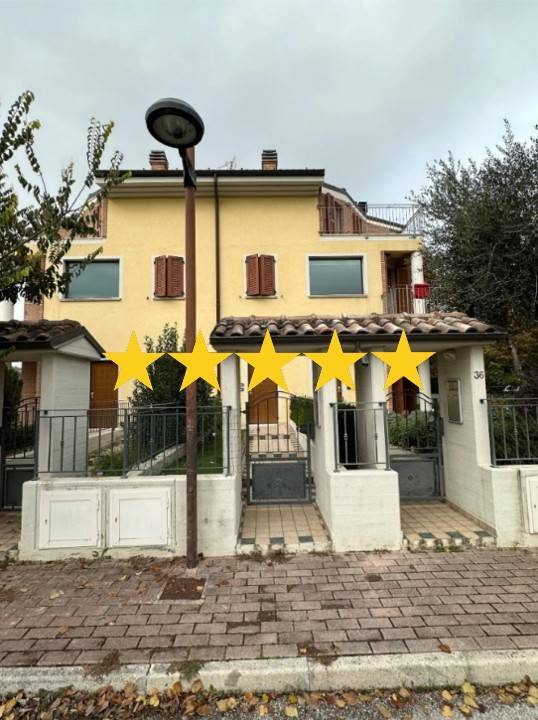 appartamento in vendita a Monte Porzio in zona Castelvecchio