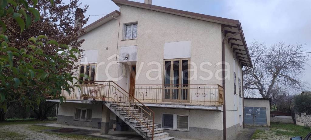 casa indipendente in vendita a Monte Porzio in zona Castelvecchio