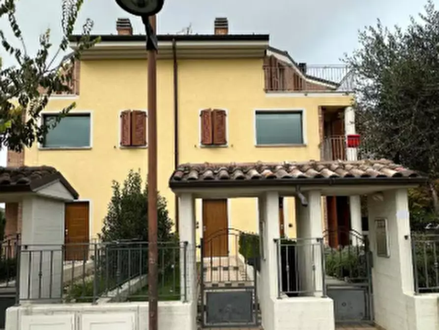 appartamento in vendita a Monte Porzio in zona Castelvecchio