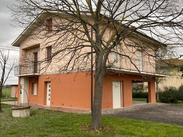casa indipendente in vendita a Monte Porzio
