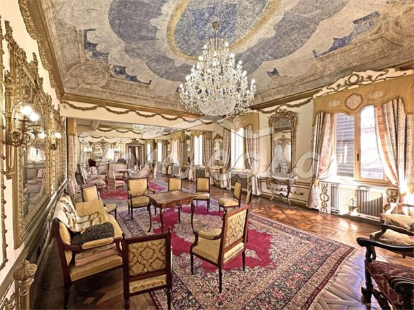 villa in vendita a Monte Porzio