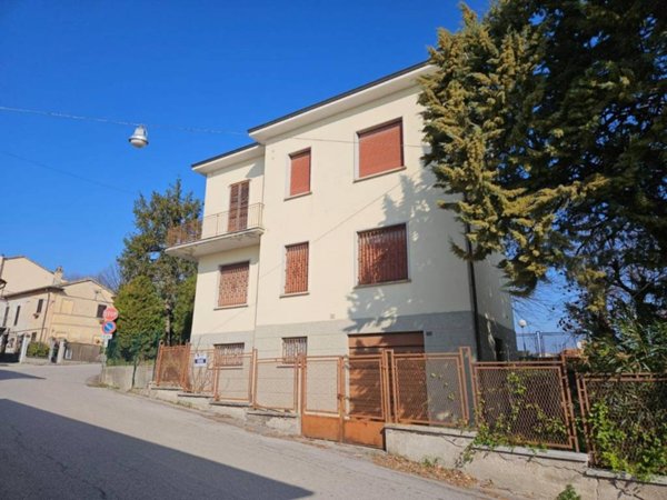 intera palazzina in vendita a Monte Porzio