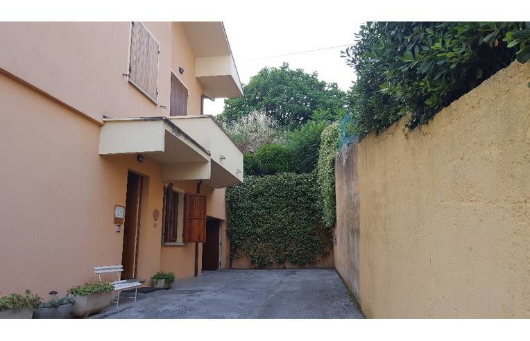 casa indipendente in vendita a Monte Porzio in zona Castelvecchio
