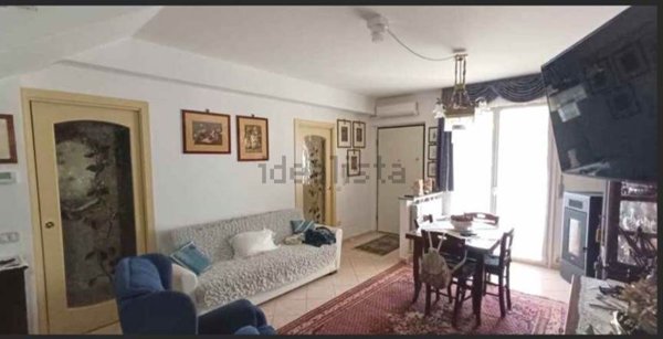 casa indipendente in vendita a Monte Porzio in zona Castelvecchio