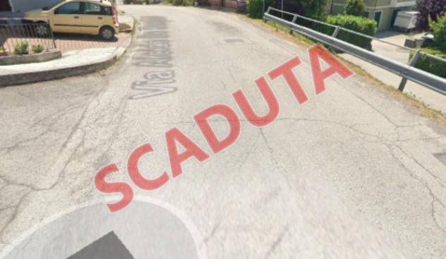 pentavano in vendita a Peglio(PU)