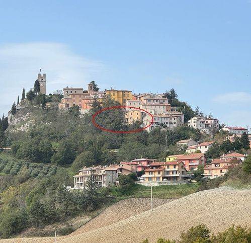 casa indipendente in vendita a Peglio(PU)
